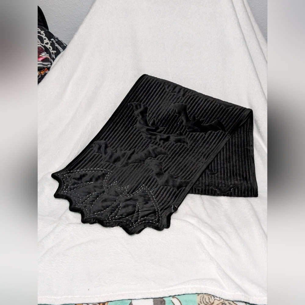 Cynthia Rowley Curious Bat Halloween Table Runner